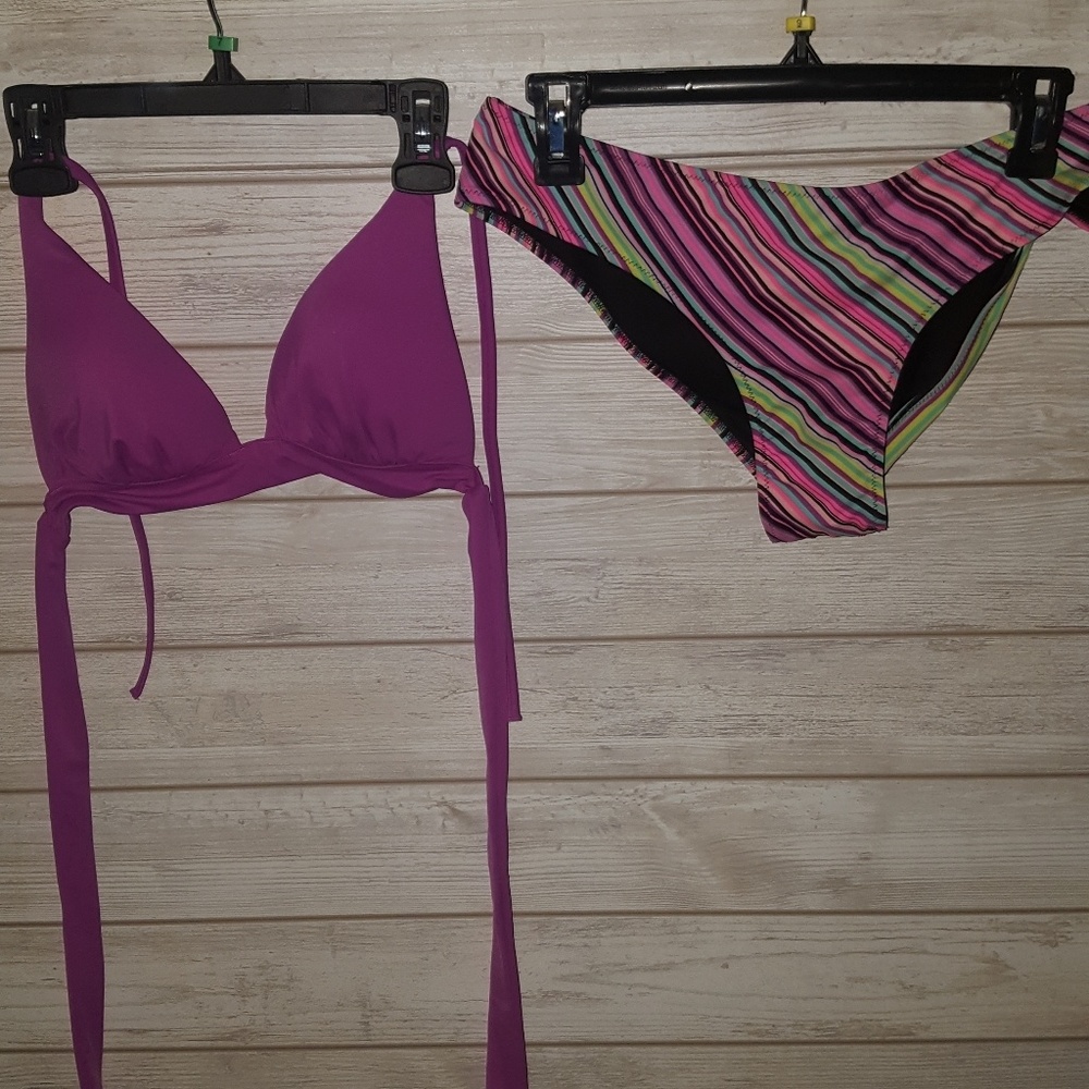 Victoria's Secret bikini (small top, large bottom)